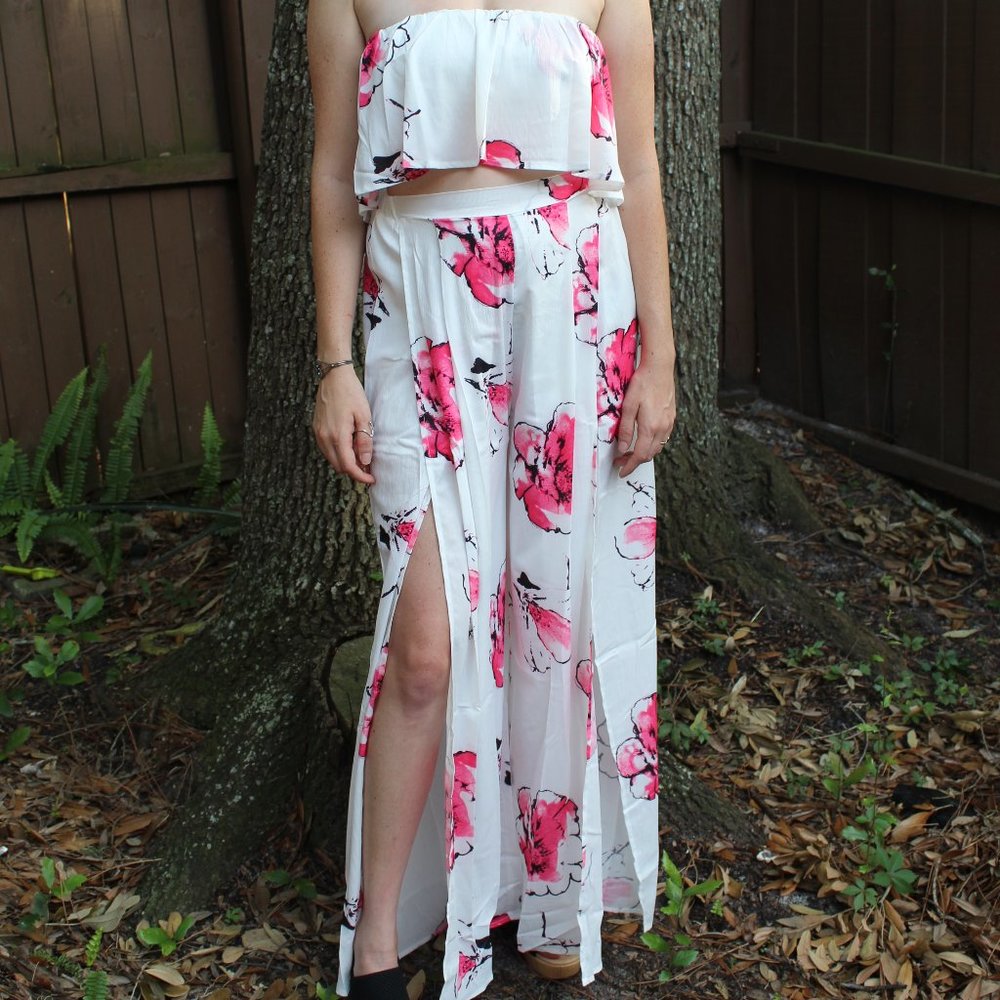 Super Cute Floral Two Piece Latiste Set